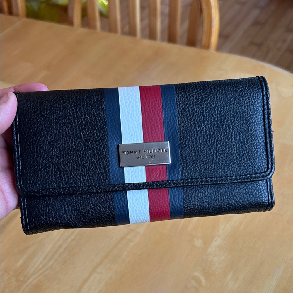Tommy Hilfiger Black Wallet with Tricolor Stripes